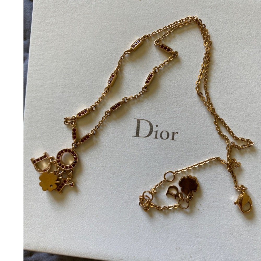 D.I.O.R EVOLUTION LINE LETTER - Picture 2 of 4